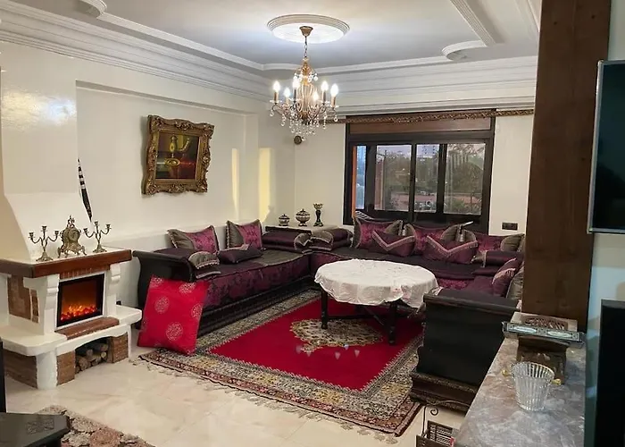 La Belle Vue Cosy Apartment